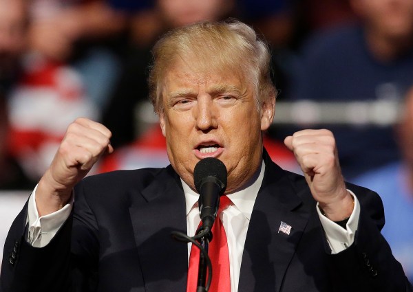 Trump: ‘Would have no problem’ asking Congress to declare war on ISIS