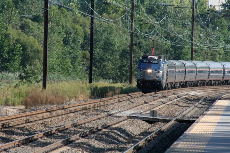 Afternoon Links: End of the Line for Amtrak Charters, and Will Lawsuits Kill Conspiratorial Fake News?