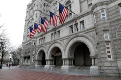 DC bar owners sue Trump Hotel for stealing their customers