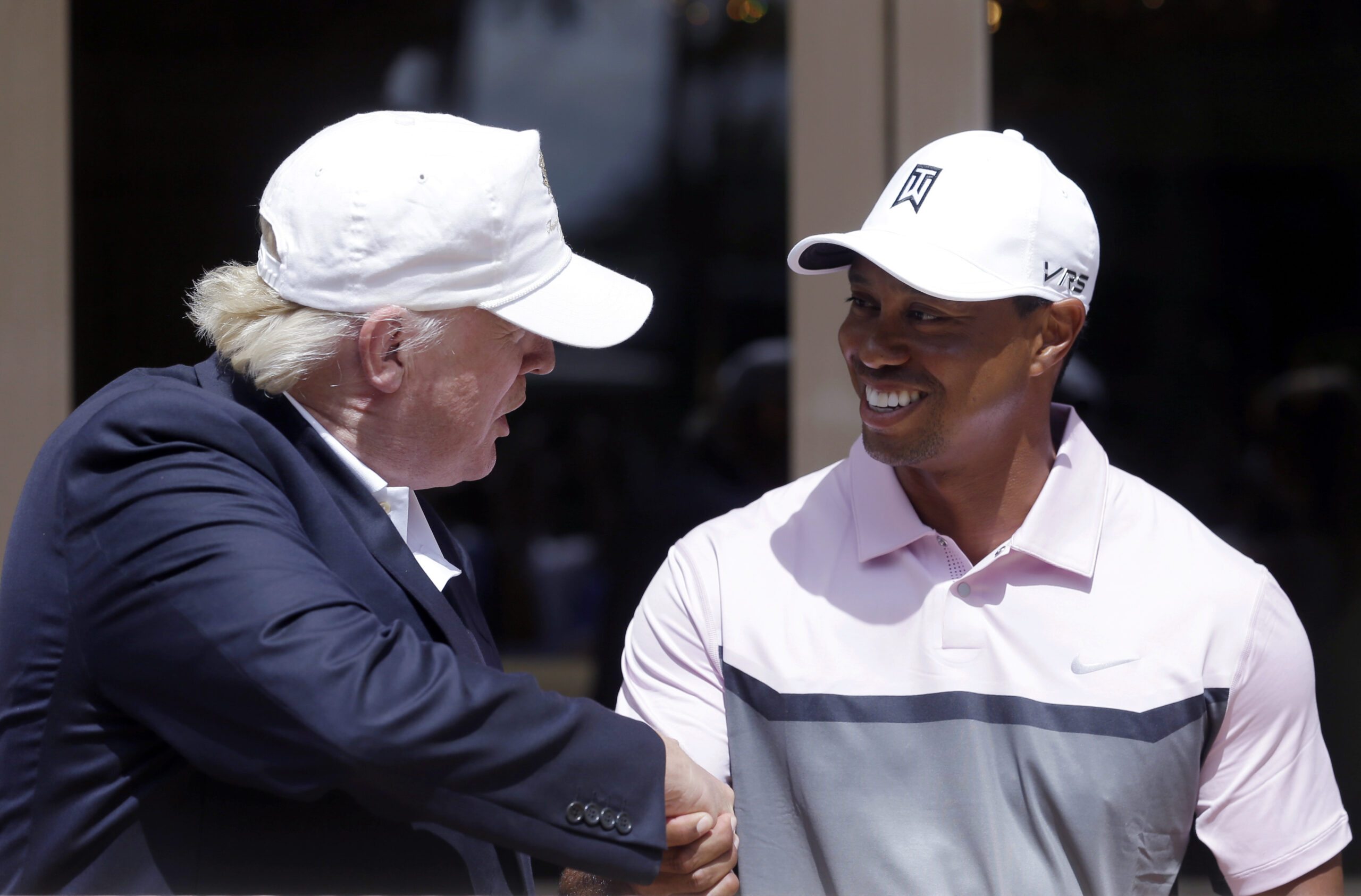 Trump golfing with Tiger Woods
