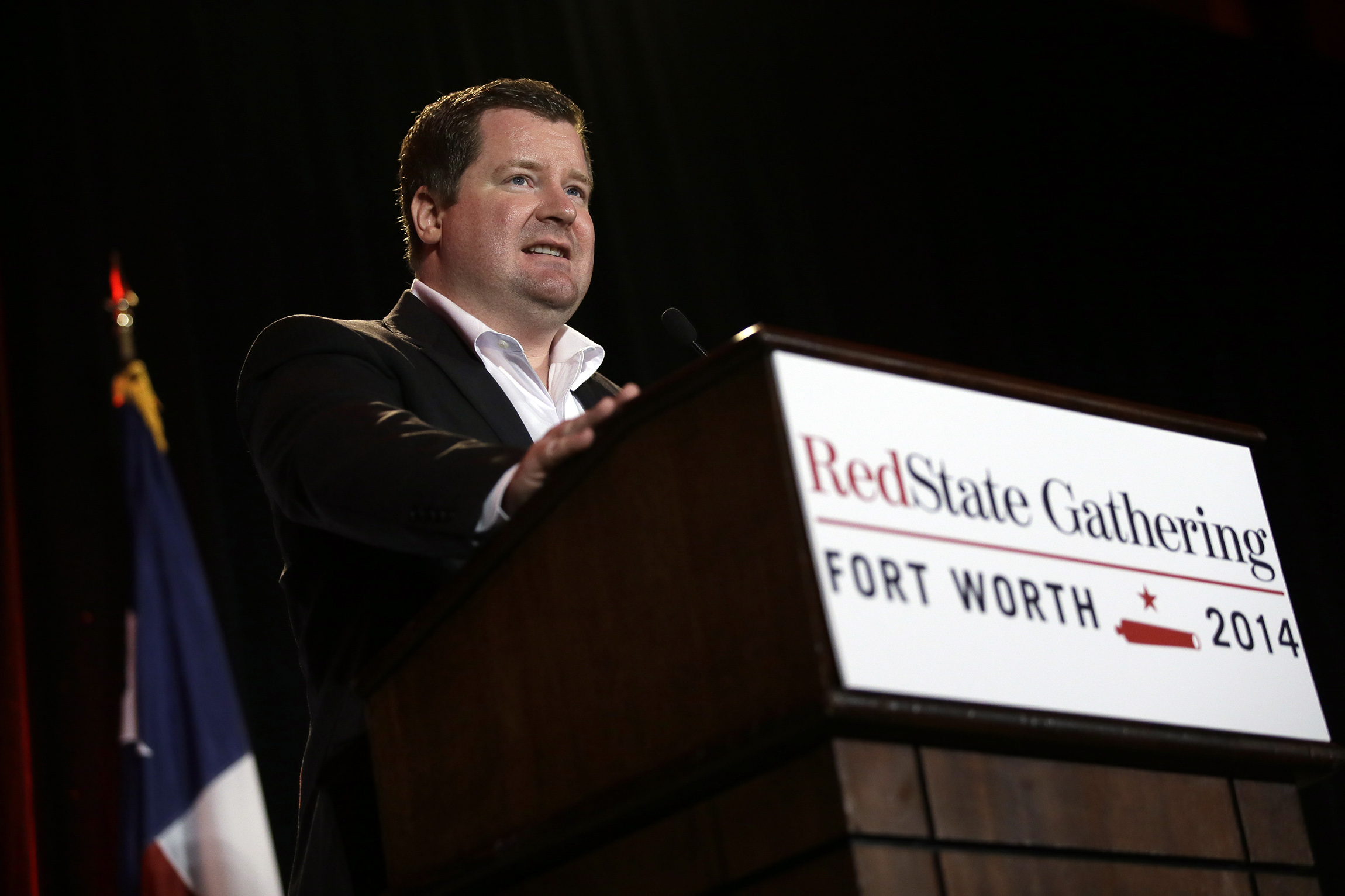 Erick Erickson says he nearly died from lung condition