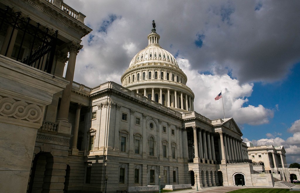 House will work three extra weeks in 2017