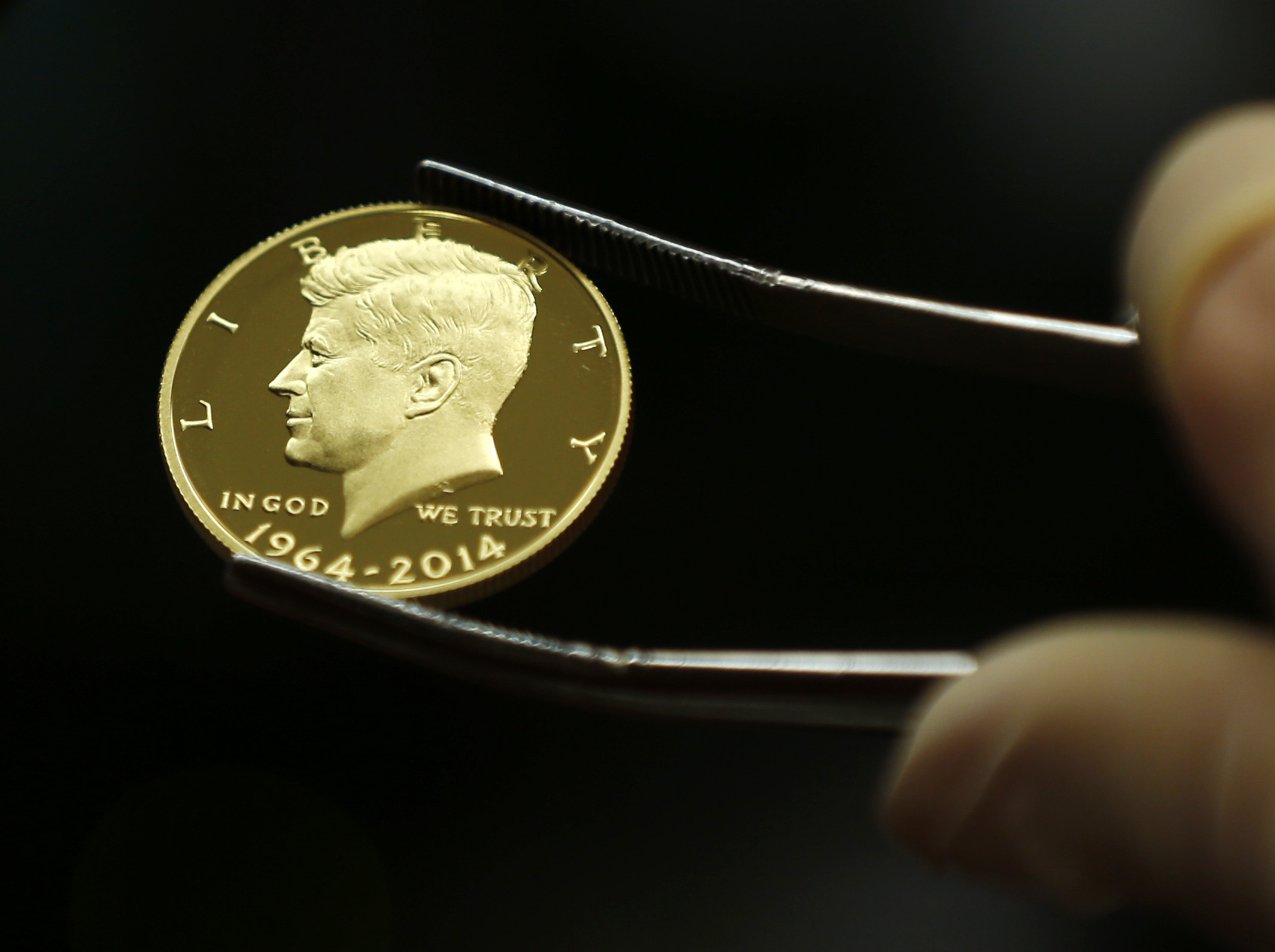 JFK returns to old look in new collectors’ coins