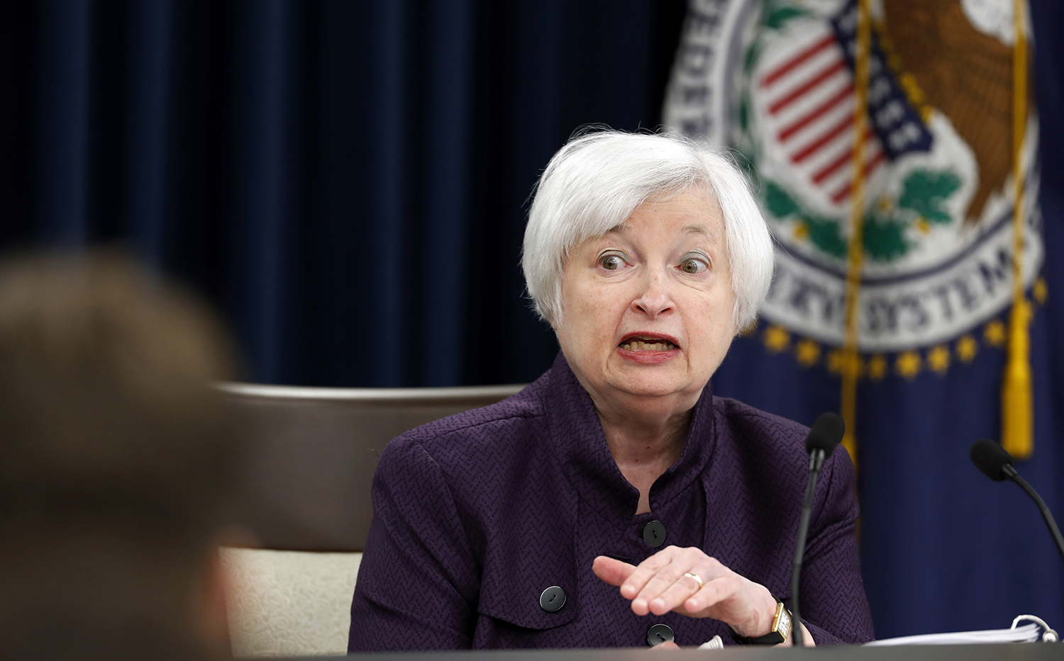 Trump slams Obama’s ‘politicized’ Federal Reserve