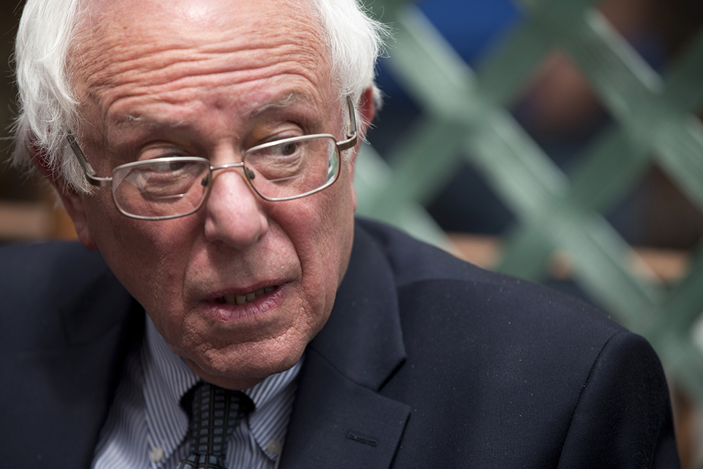 Sanders slams DNC for helping Clinton raise big money