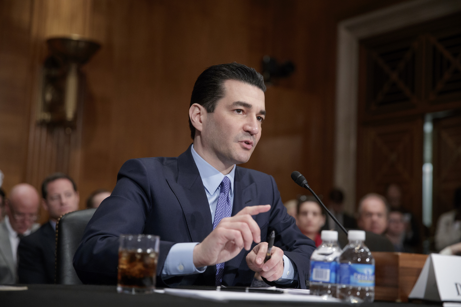 FDA pick shoots down vaccine conspiracies