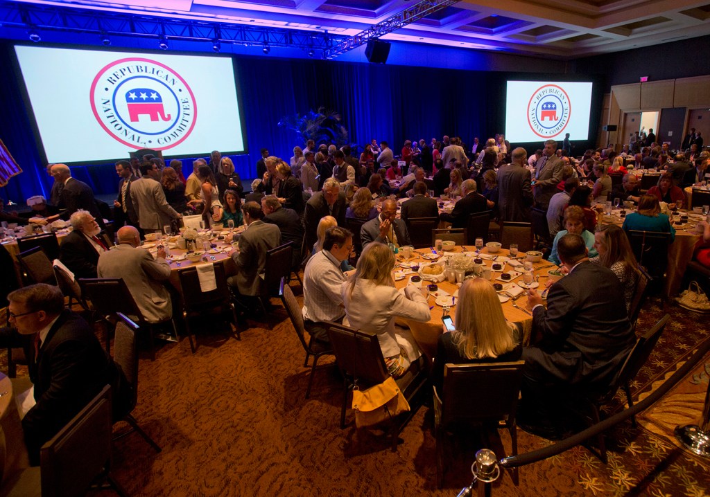 RNC balks at rules changes, avoids fight before Cleveland