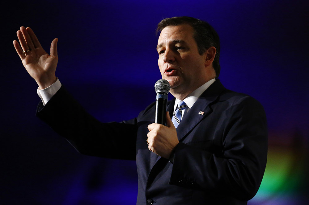 Cruz: Trump is ‘beclowning himself with daily attacks’