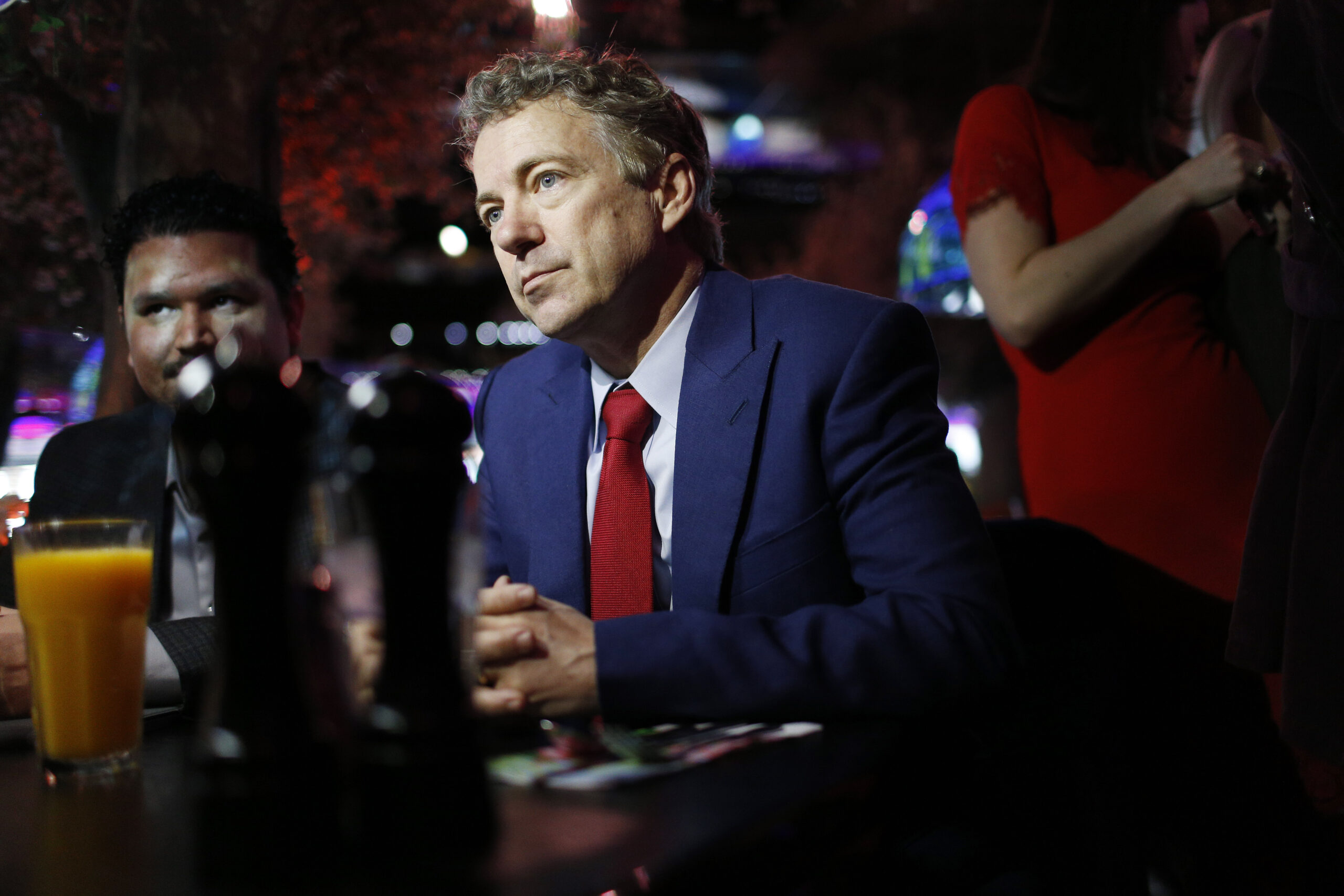 Rand Paul threatens to shoot drones that fly over his house