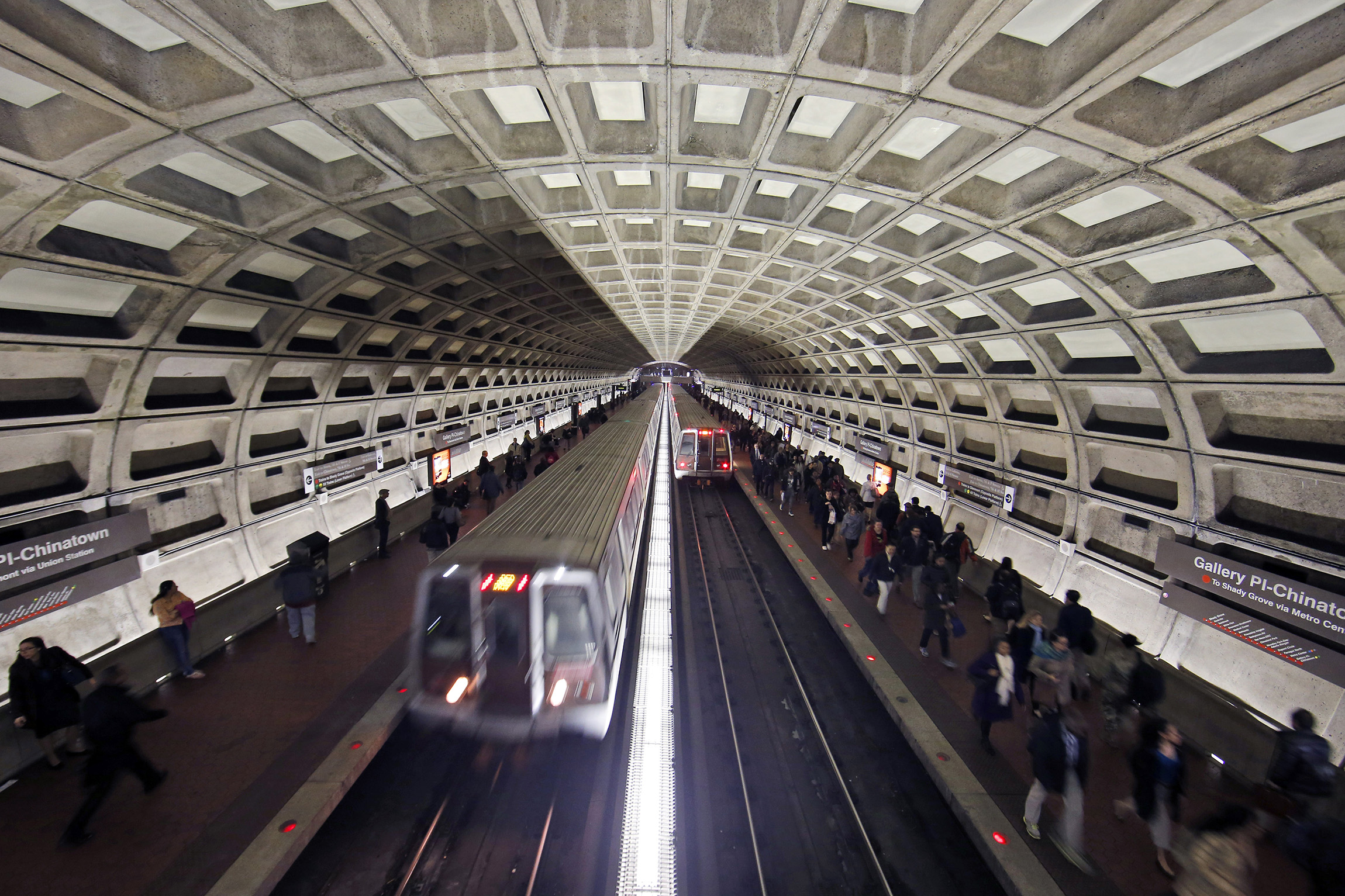 Feds hand Metro a failing report card