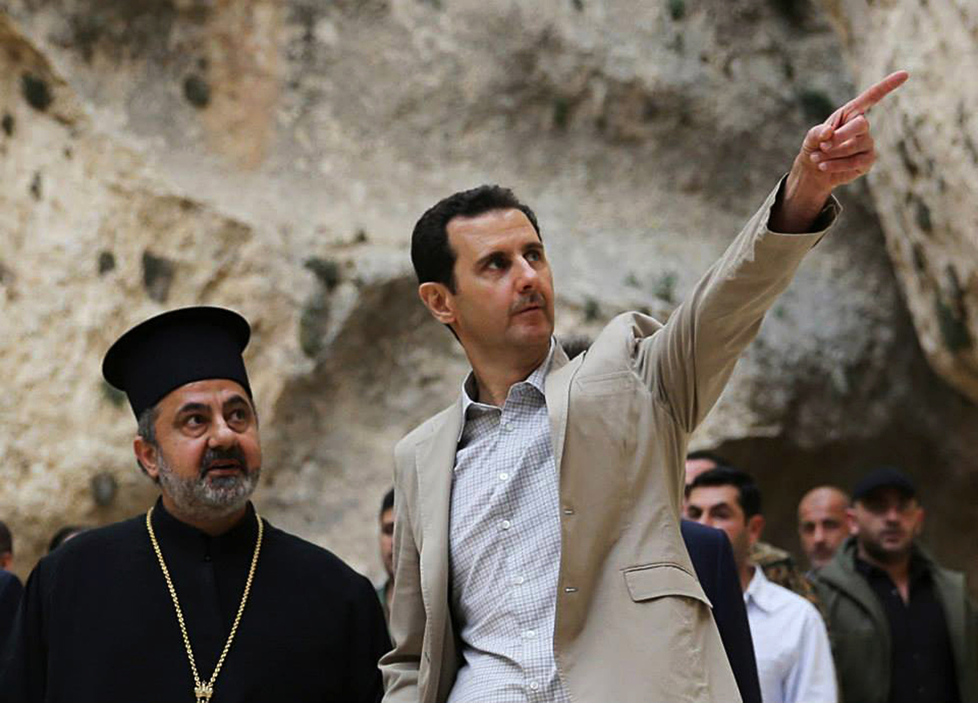 Syria opens presidential campaign as war rages on
