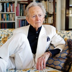 How Tom Wolfe Gets Us Talking
