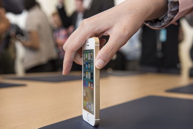 After maintaining that only Apple can penetrate the iPhone, the FBI has suspended the case because a third party has offered assistance. (David Paul Morris/Bloomberg)