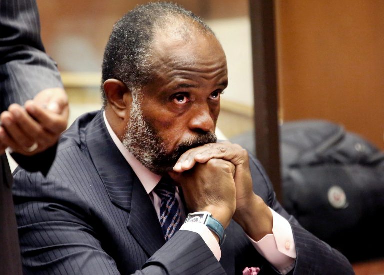 California state Sen. Rod Wright appears at a Los Angeles Courthouse during a hearing on Wednesday, Sept. 3, 2014. The sentencing of Wright for lying about his legal residence has been postponed until Sept. 12, as his defense completes paperwork seeking a new trial.  (AP Photo/Nick Ut)
