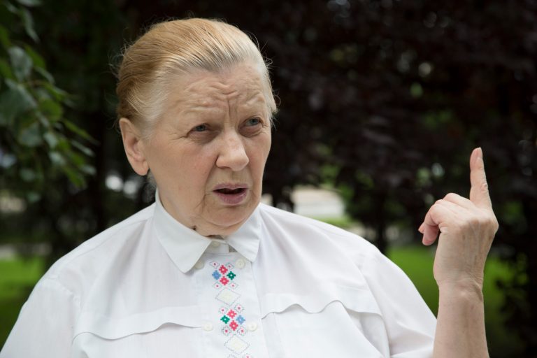 Pro-Kiev Ukrainians face intimidation in the east