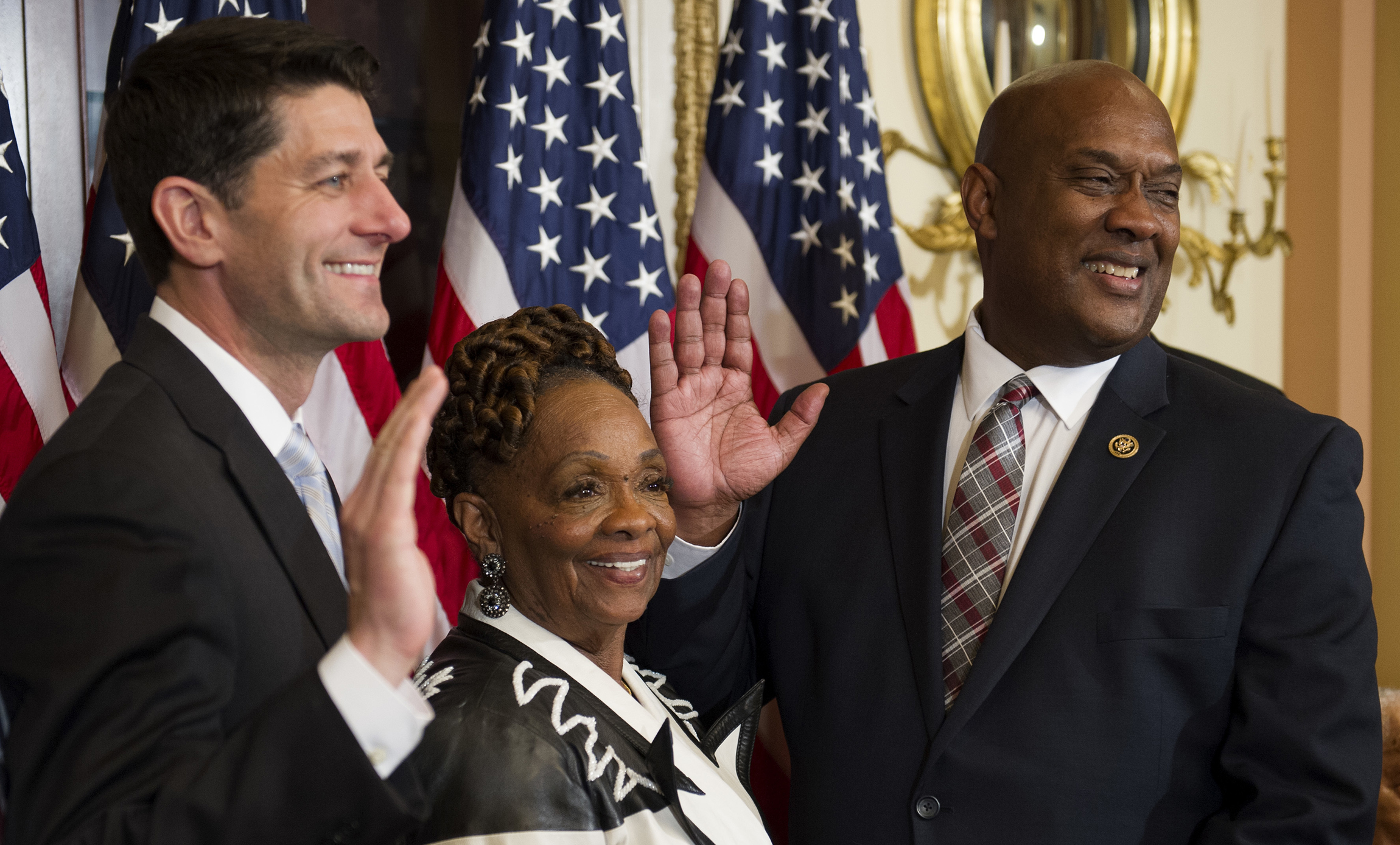 Three House lawmakers sworn in just before Congress ends
