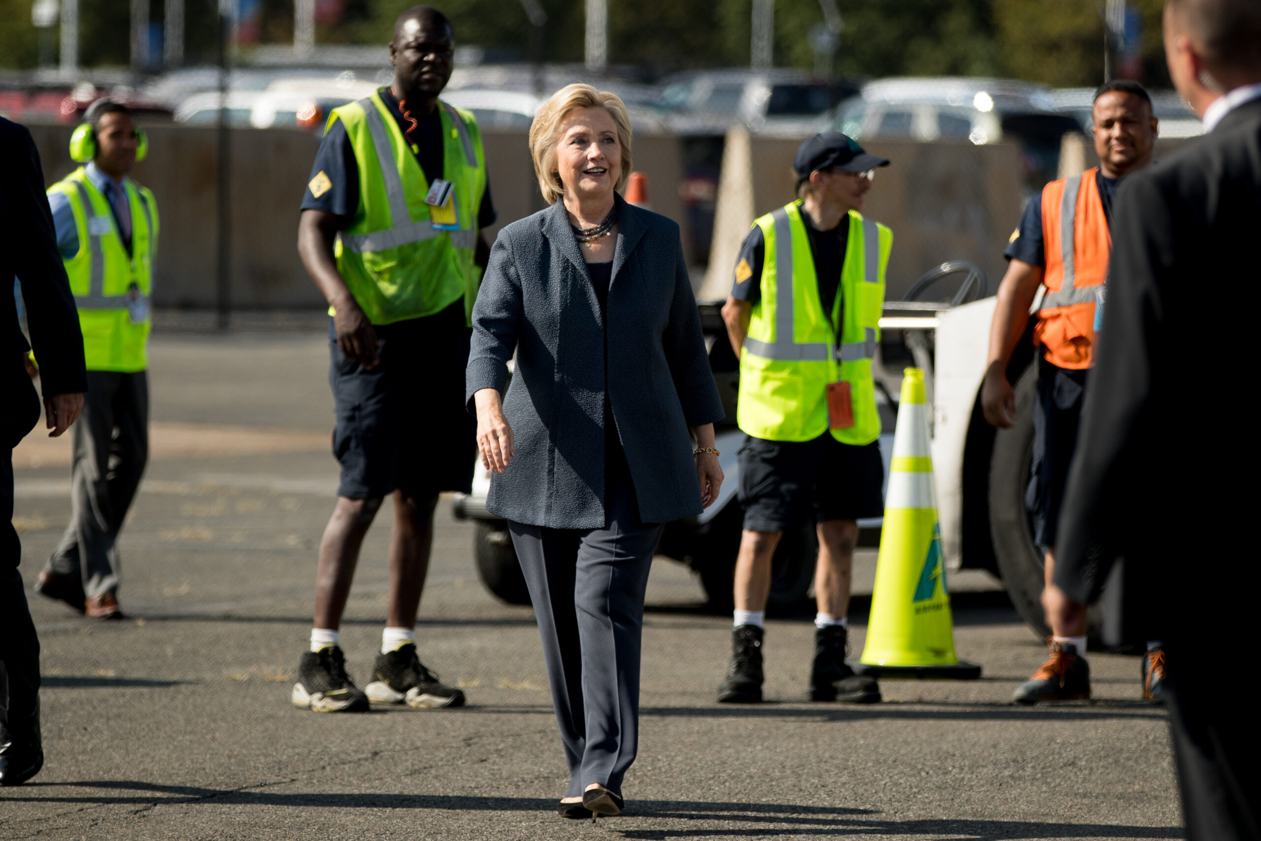 Clinton team disputes Trump’s claim she’s to blame for birthers