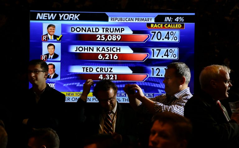 Members of the media await the arrival of Republican presidential candidate Donald Trump to a New York primary night event Tuesday, April 19, 2016, in New York. (AP Photo/Julie Jacobson)