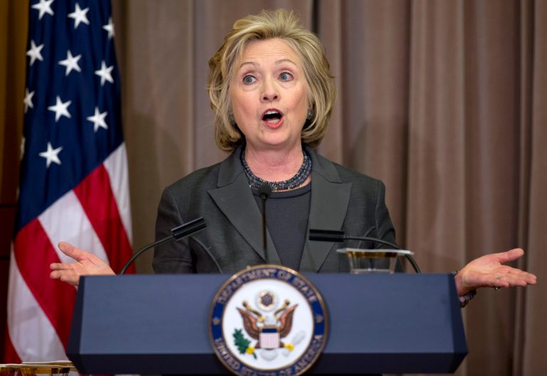 Clinton's case has drawn numerous comparisons to that of David Petraeus, former head of the CIA. (AP Photo/Carolyn Kaster)