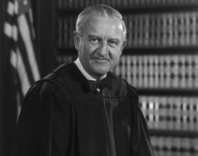 Justice Stevens to Retire