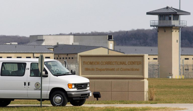 A van drives past the Thomson Correctional Center in Thomson, Ill. (AP Photo/M. Spencer Green, File)