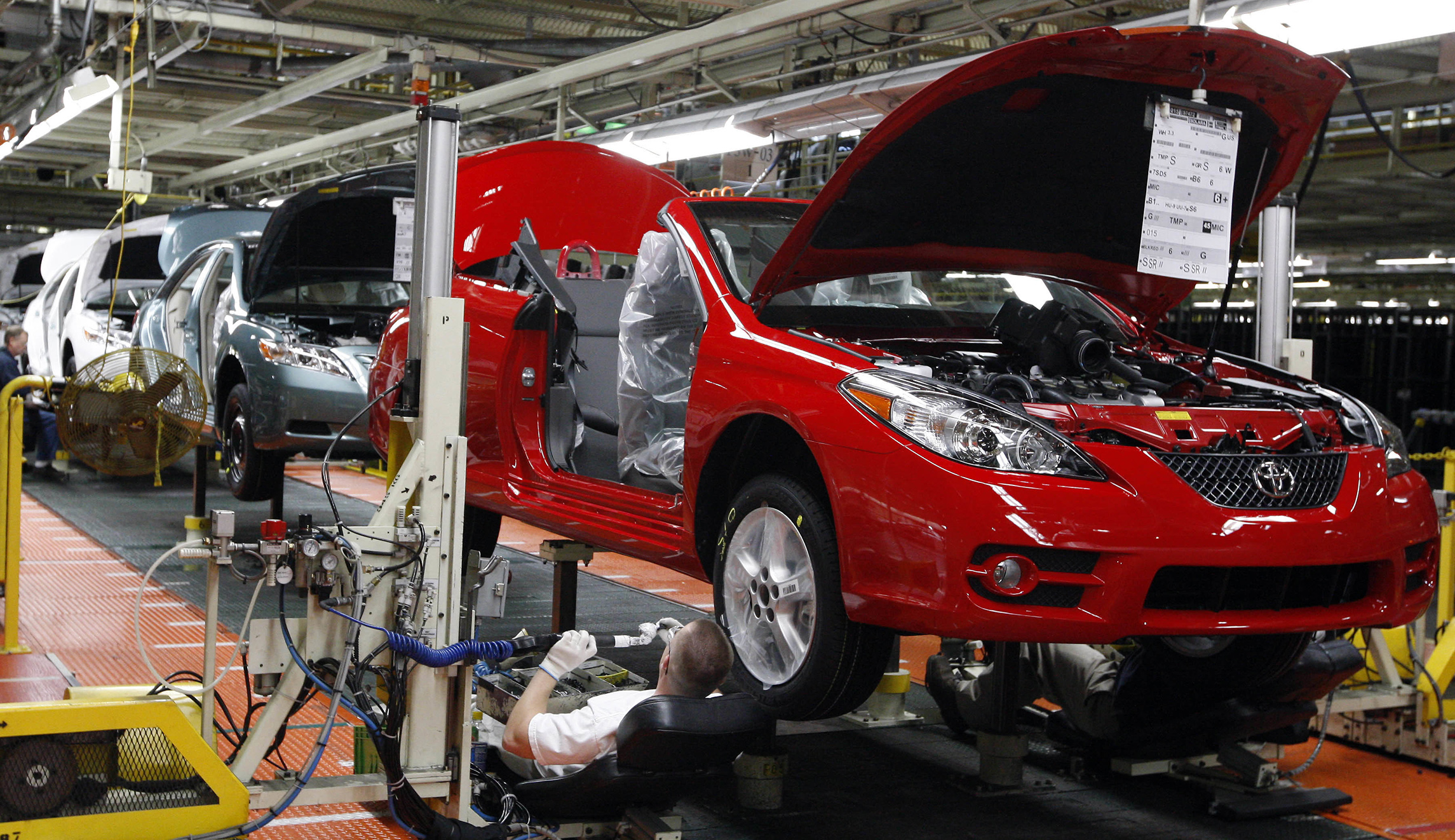 Trump tells Toyota he wants America to be ‘car capital’ of the world again