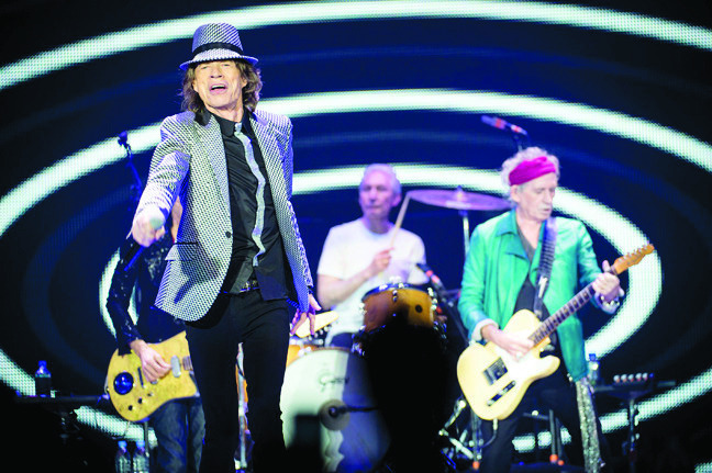 Gaga, Bruce to join the Stones