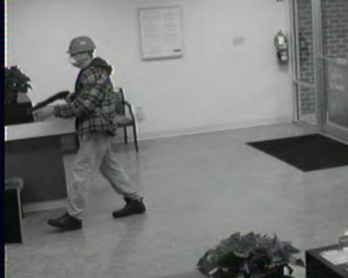 Shotgun bank robber hit same bank twice in three weeks, FBI says