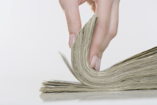 Economy grows at 3.2 percent in fourth quarter of 2013