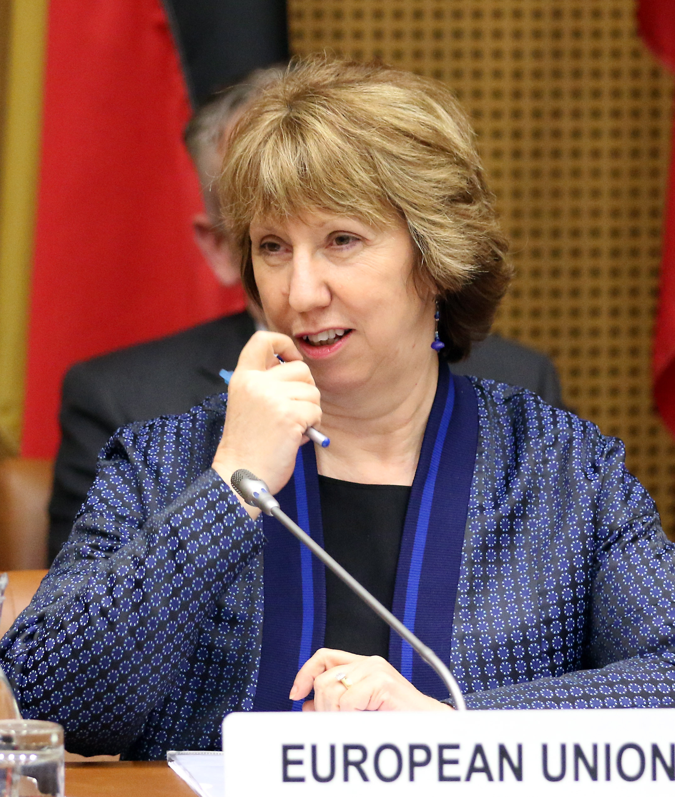 Huge US-Iran gap on nukes as target date nears