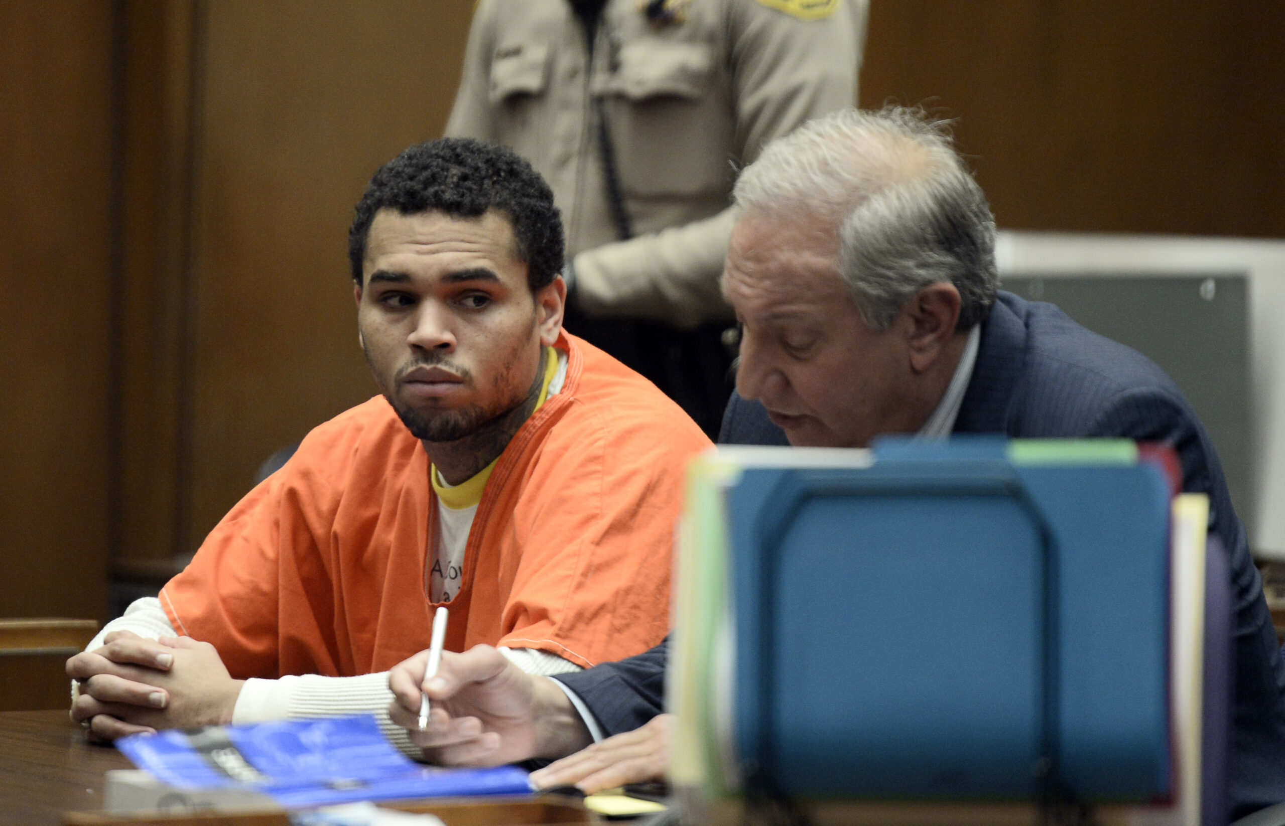 More jail for Chris Brown on probation violation