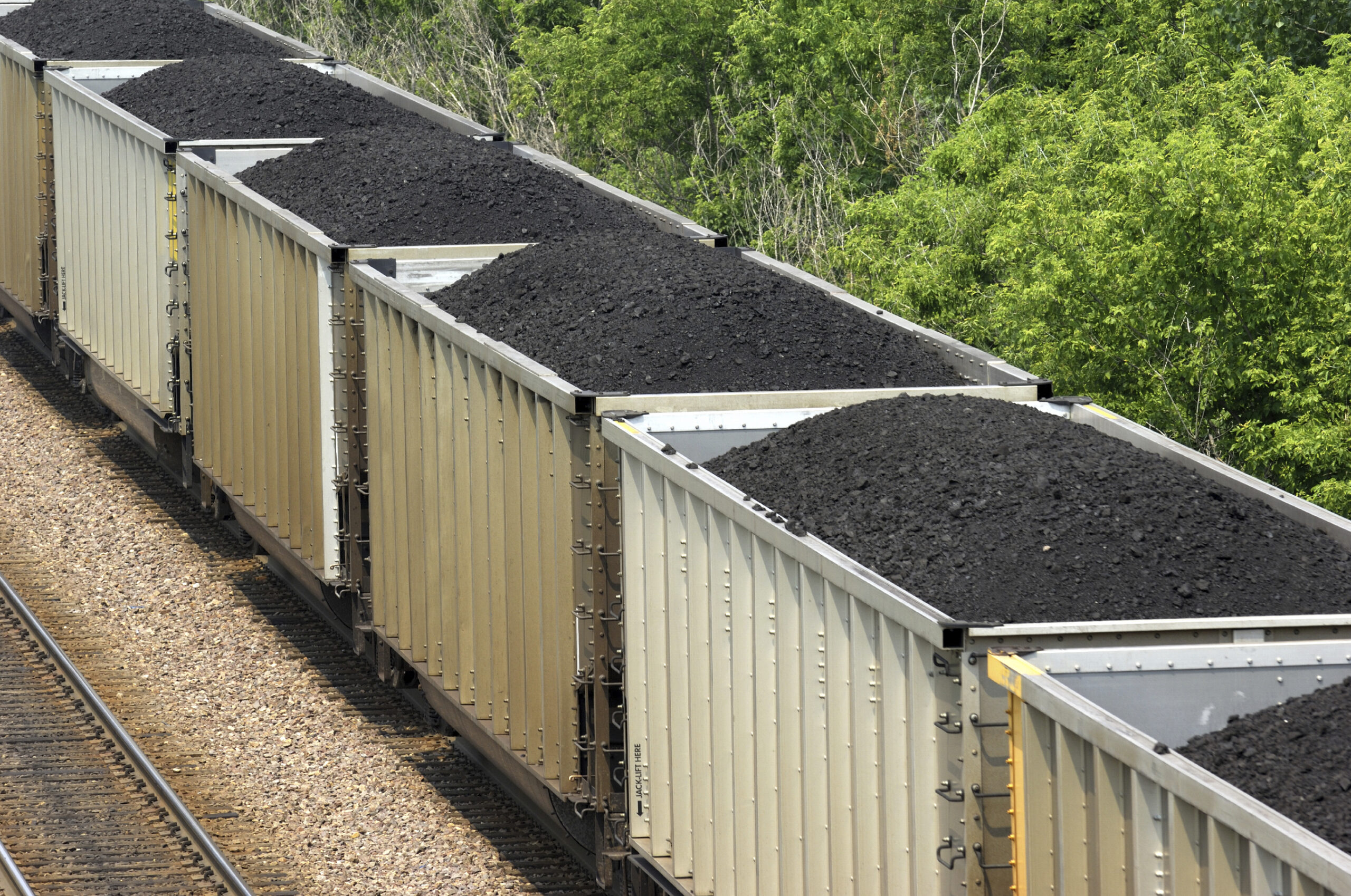 Expected Oregon ruling could kill coal industry’s hopes for U.S. exports to Asia