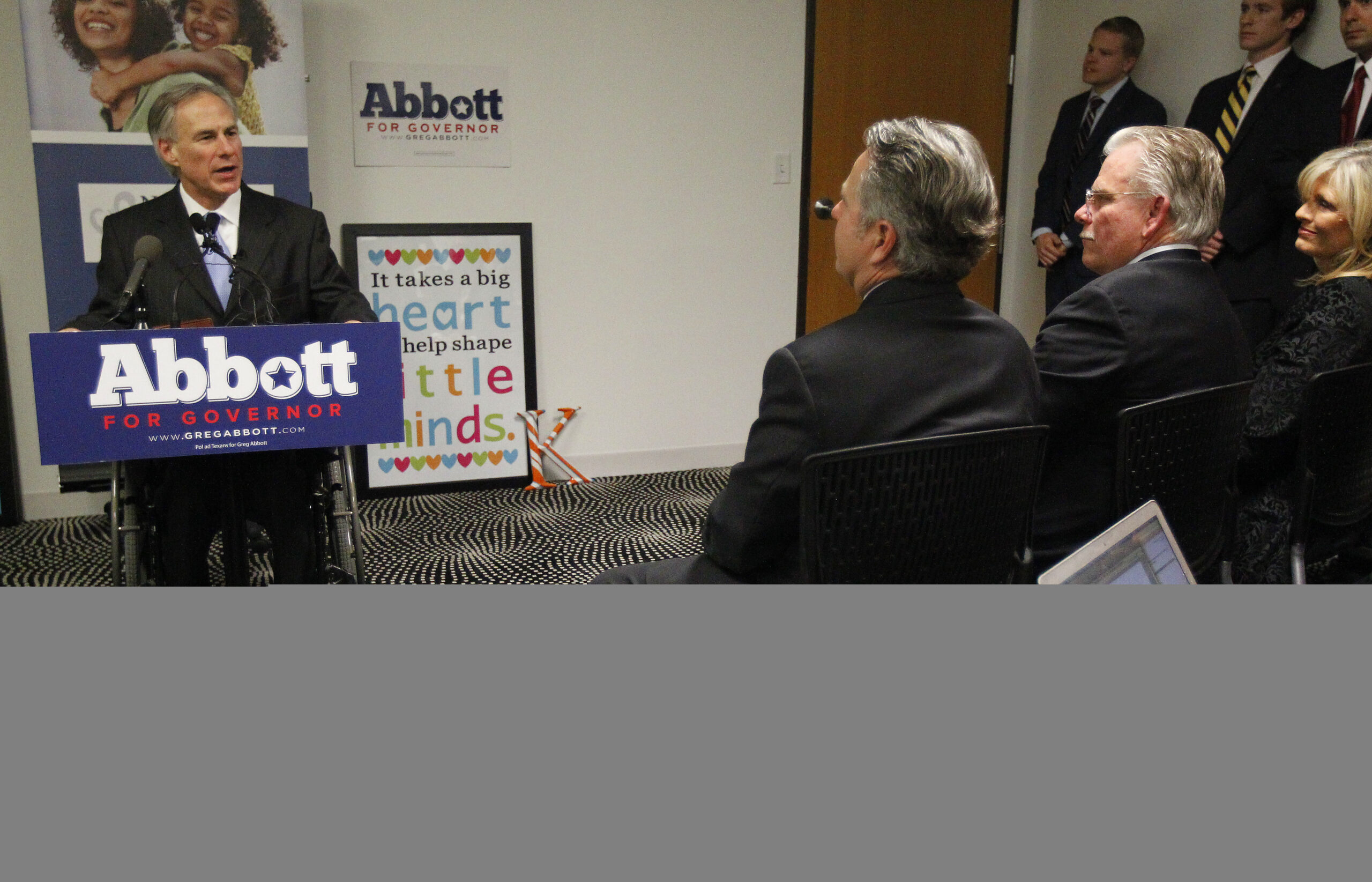 State lawsuits become issues in Texas governor’s race