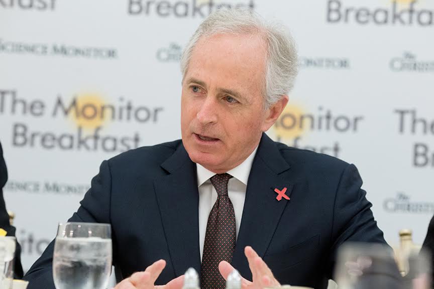 Bob Corker says ‘no’ 14 times to running for Lamar Alexander’s Senate seat
