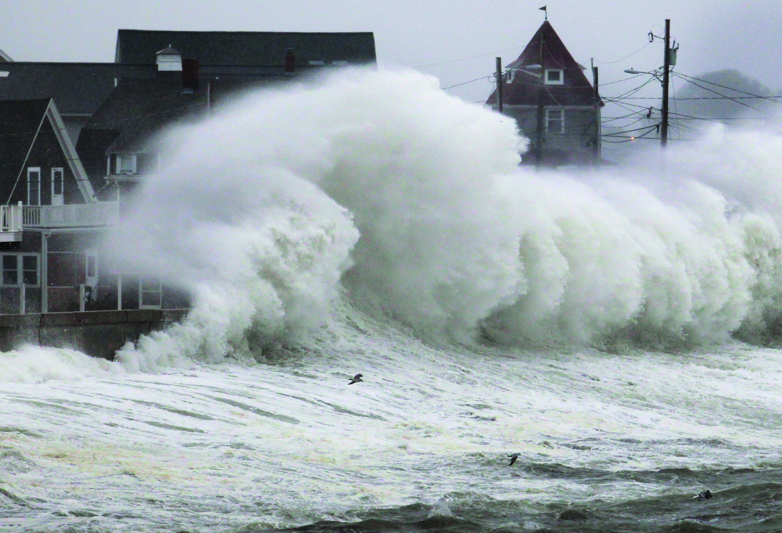 New storm bears down on Sandy-battered NYC, NJ