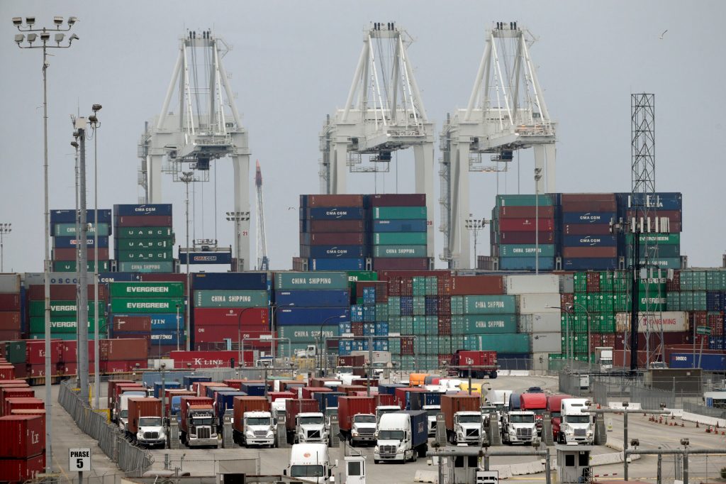 White House hails West Coast ports agreement