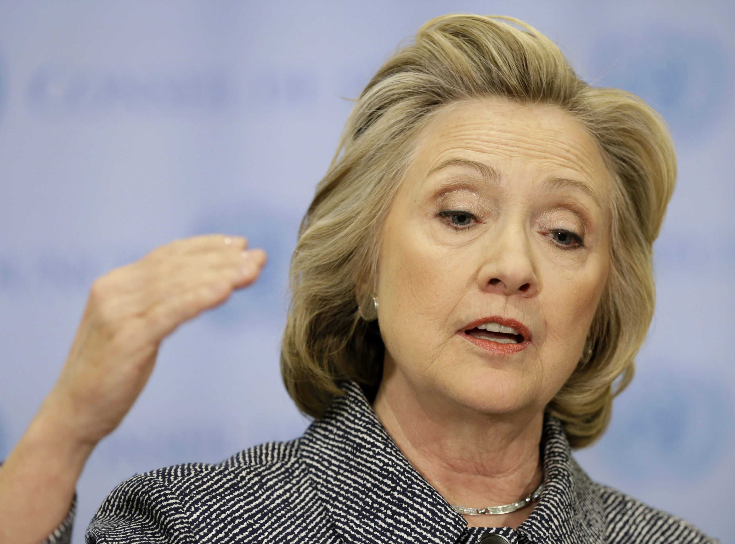 Report: Intelligence officials walk back claim Clinton emails were ‘top secret’
