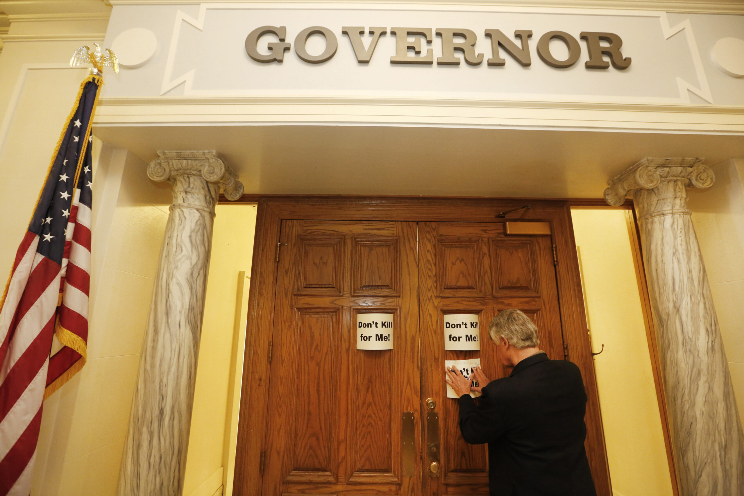 Oklahoma attorney general agrees to stay of execution