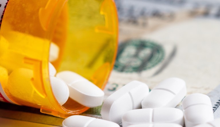 Bipartisan opioid bill would boost treatment, without the funding advocacy groups wanted