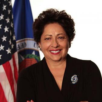 OPM Director To Resign