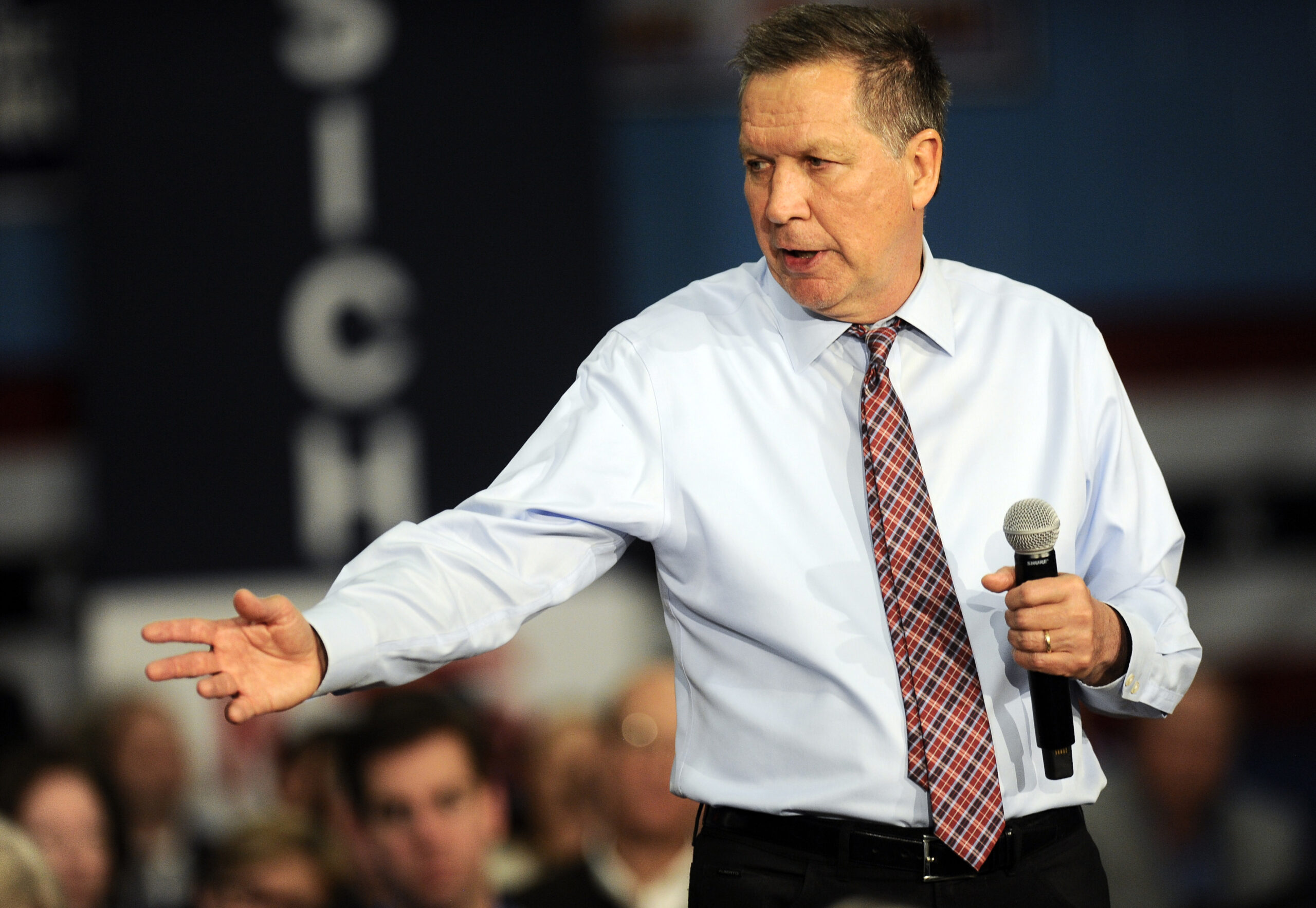 Kasich attacks GOP opponents as ‘not worthy’ of the presidency