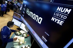 Judge blocks insurer mega merger
