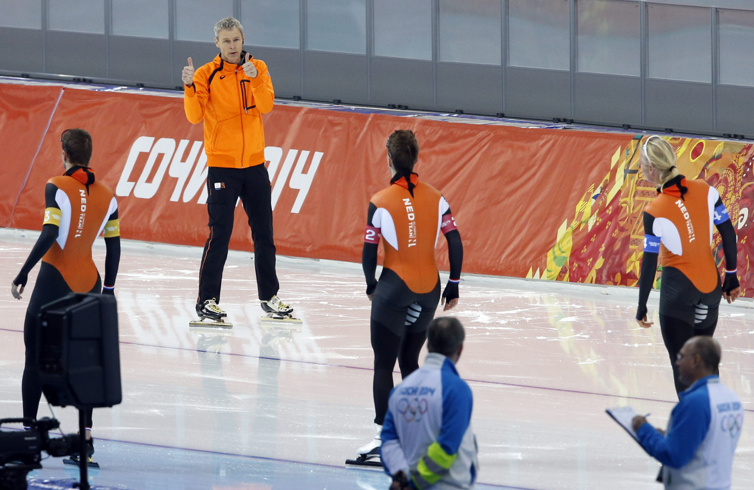 Dutch stars on speedskates; bad in figure skating