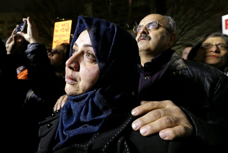 The United States is neither shutting its doors to the world, nor turning its back on refugees. (AP Photo/Elaine Thompson)