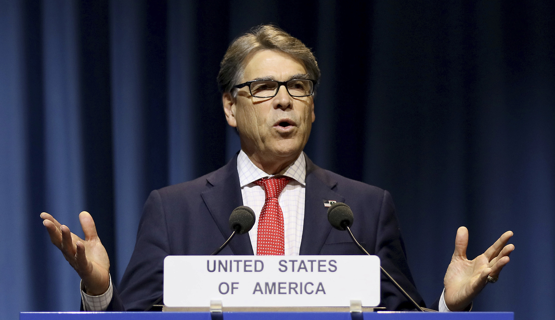Rick Perry to travel to London to discuss nuclear agreement with Saudi Arabia