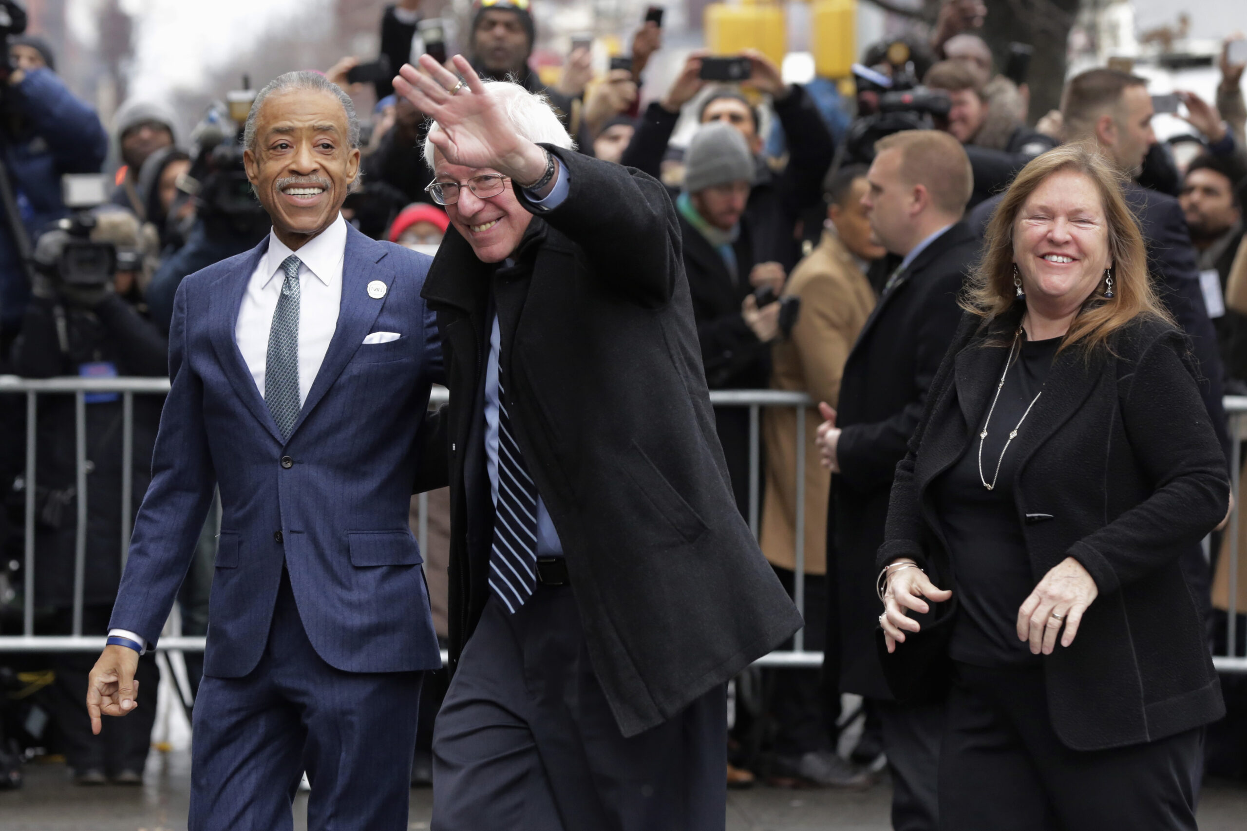 Hillary, Black Caucus, expand war on Sanders, would ‘undo’ Obama presidency