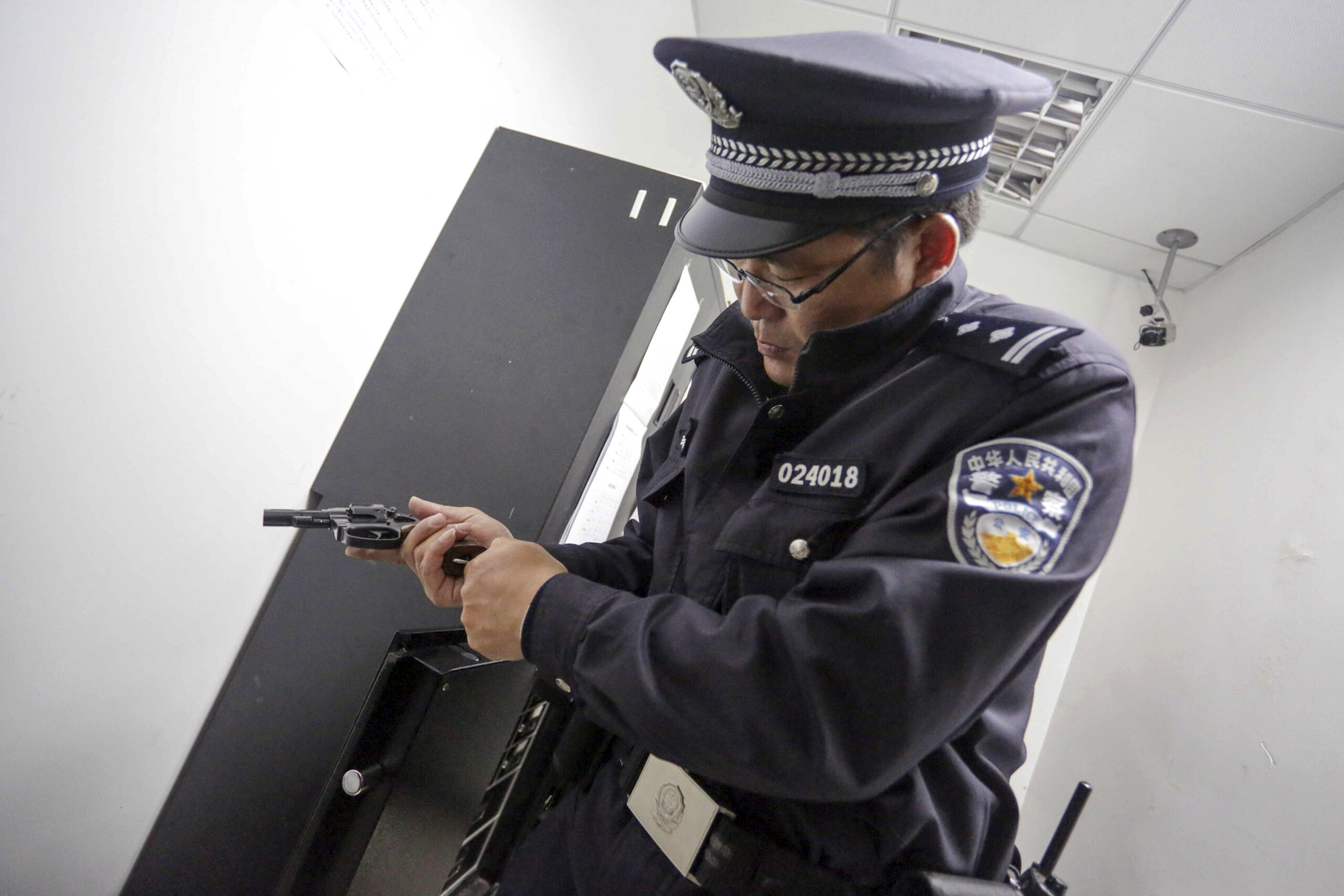Shootings rise after China gives its police guns