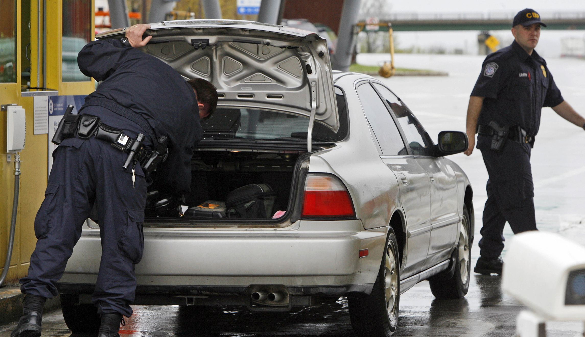 Customs and Border Protection hiring officers in Vermont, Maine