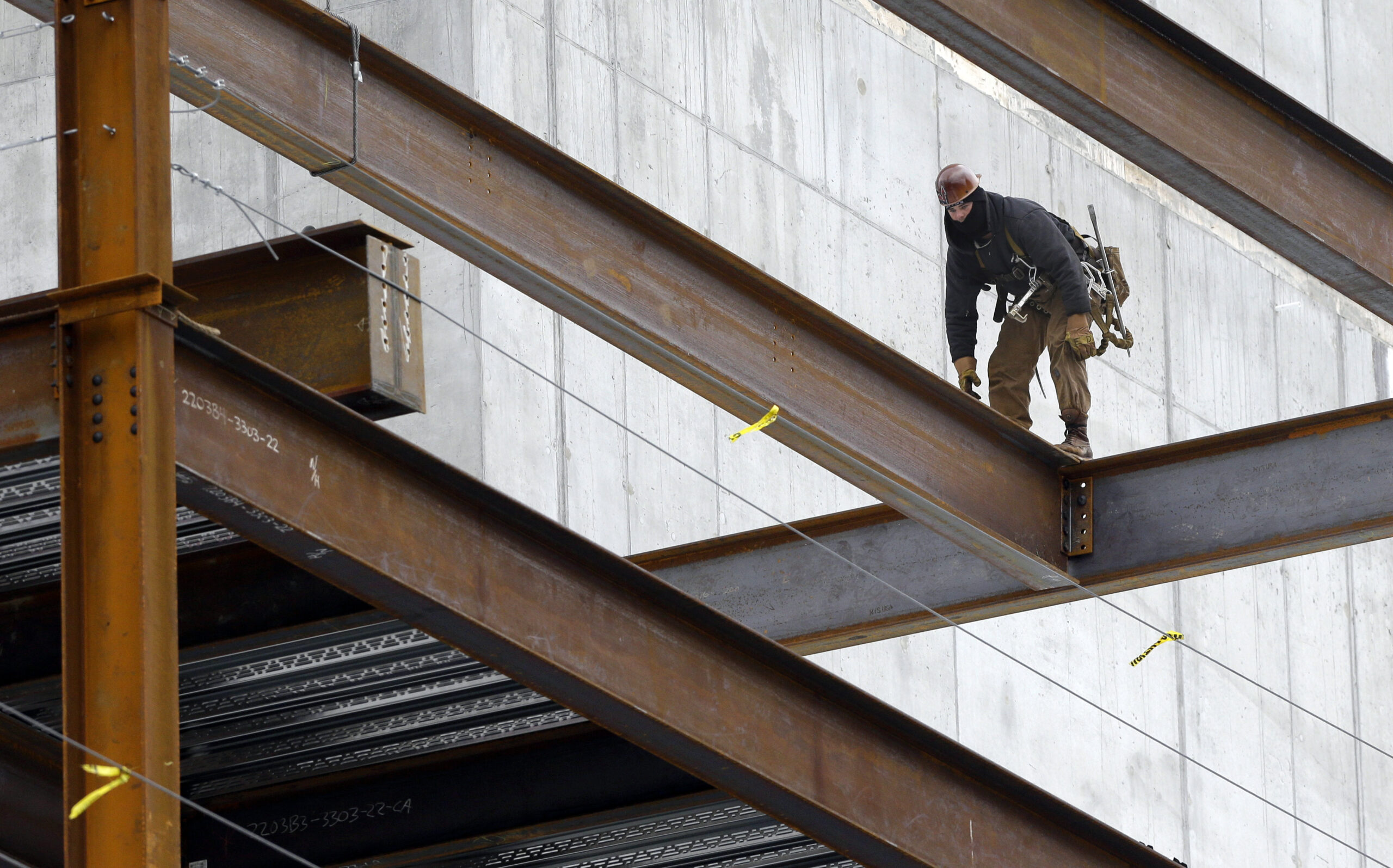 US productivity fell at 1.7 percent rate in 1Q