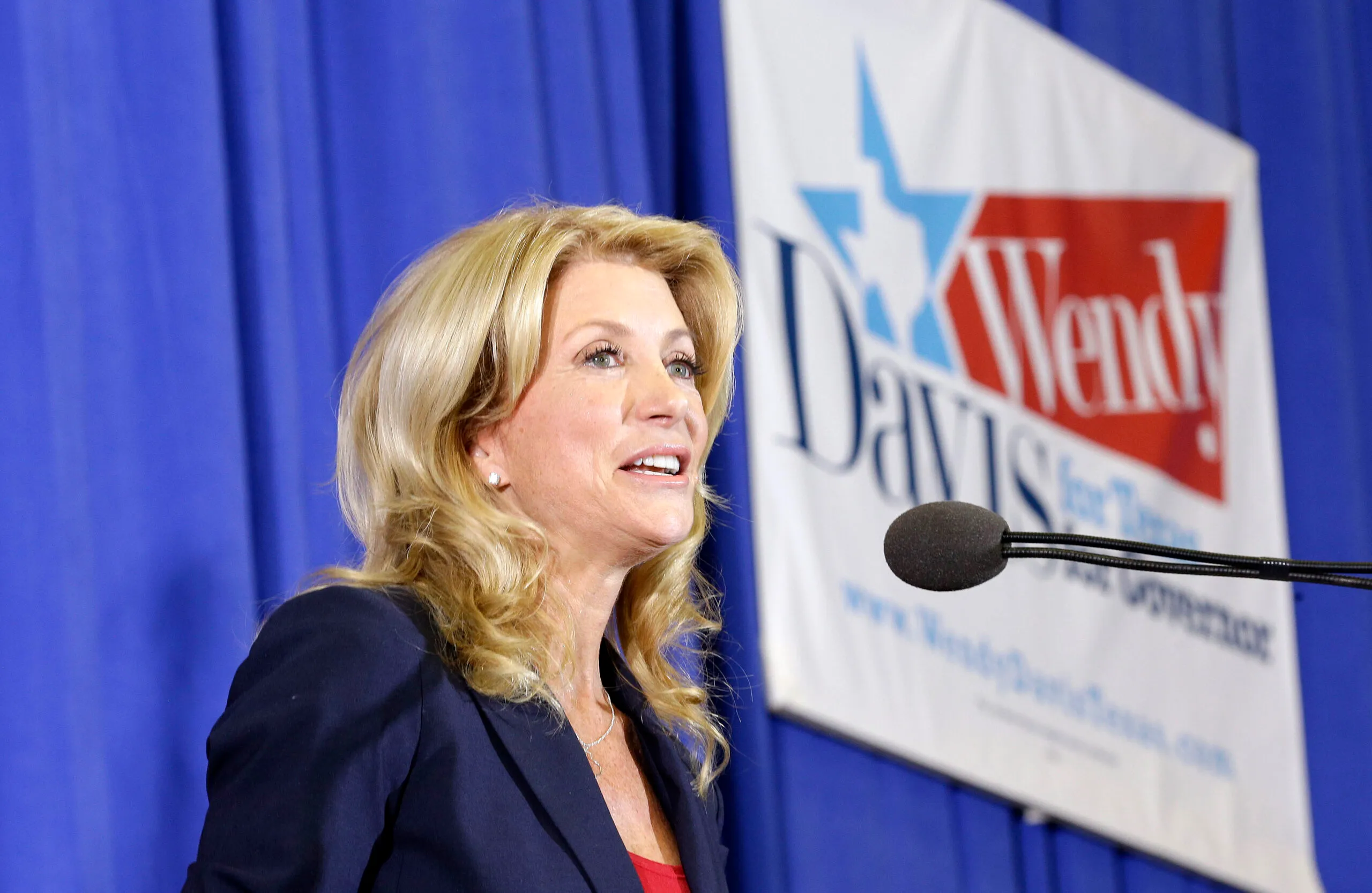 It isn’t easy going from Texas obscurity to a national political star like Wendy Davis